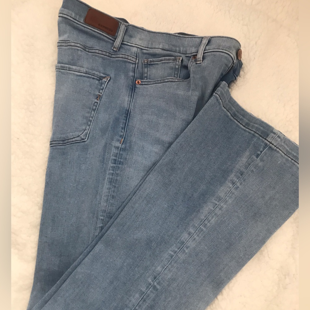 Express Slim Flare High Rise Jeans